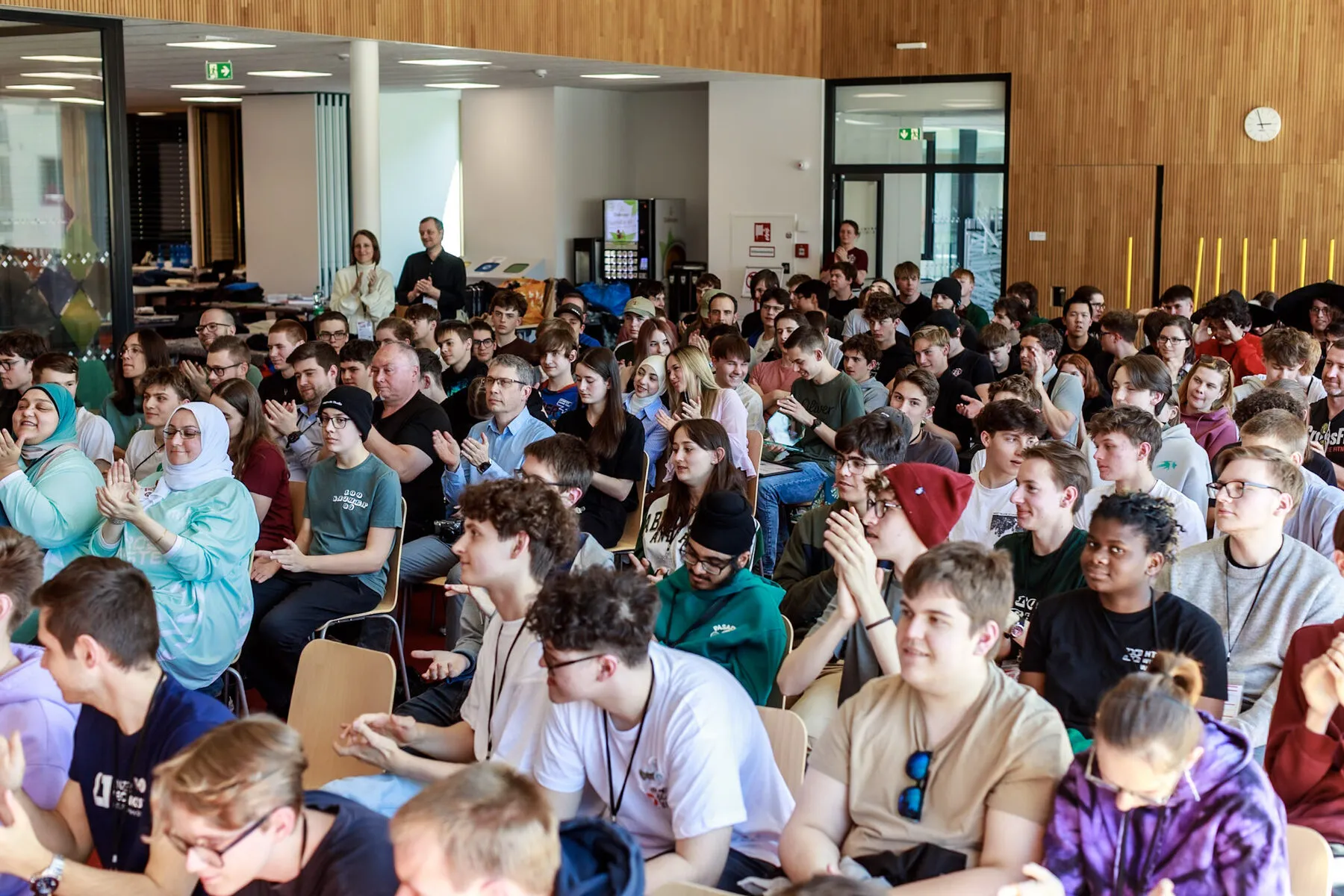 Teams im Konferenzsaal der ECER
